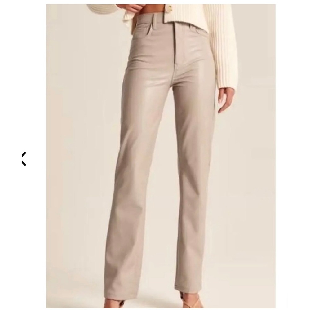 Abercrombie & Fitch 90s Straight Ultra High Rise Faux Leather Pants Size 28/6